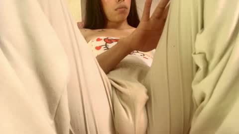 Snapshot of dannadoll69 chatting on 16, 12, 2025 Dannamunoz130 online show from 16, 12, 2025