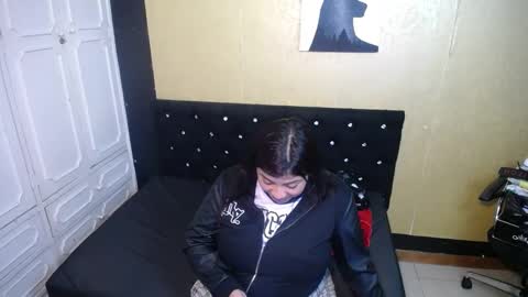 Danna Garza online show from 30, 12, 2024