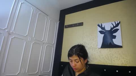 Danna Garza online show from 15, 1, 2025