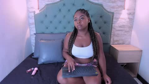 Snapshot of dannawhisper chatting on 13, 5, 2026 Dannawhisper online show from 13, 5, 2026