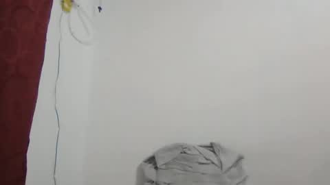 Snapshot of danni4_20 chatting on 15, 9, 2025 danni4_20 online show from 15, 9, 2025