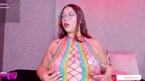 Danna Monroe  online show from 8, 11, 2025