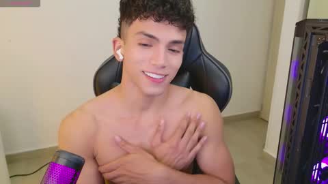 Snapshot of danny__vegas chatting on 27, 9, 2025 D A N N Y online show from 27, 9, 2025