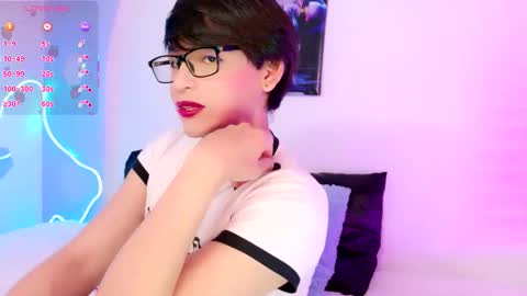 Snapshot of dannyhot__ chatting on 10, 10, 2025 Danny online show from 10, 10, 2025