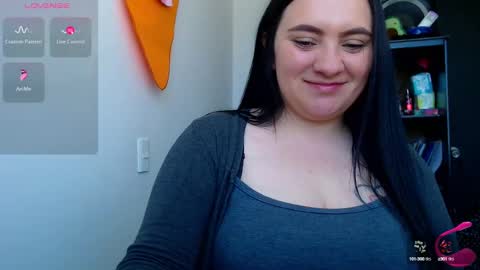 Snapshot of dannyroussette chatting on 20, 1, 2025 Follow me Control lovense free D online show from 20, 1, 2025