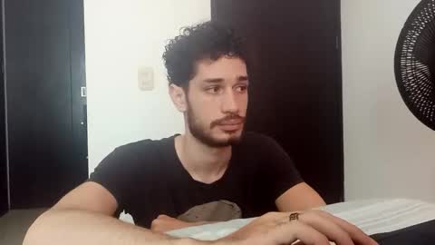 Snapshot of dante_dm chatting on 15, 10, 2025 DANTE DI MARCO online show from 15, 10, 2025