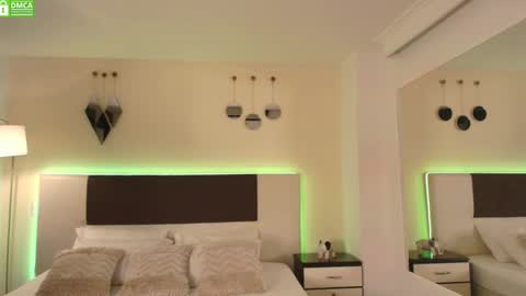 Dante online show from 4, 3, 2025