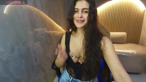 Snapshot of dany_r_ chatting on 4, 10, 2025 Dany online show from 4, 10, 2025