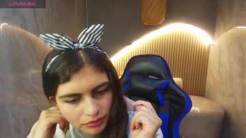 Snapshot of dany_r_ chatting on 7, 10, 2025 Dany online show from 7, 10, 2025