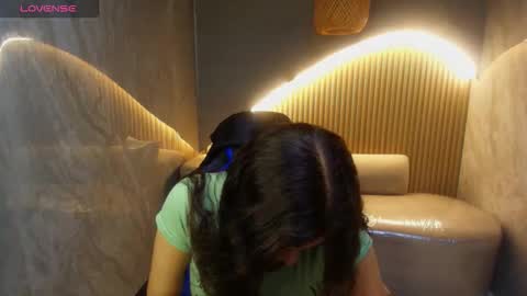 Snapshot of dany_r_ chatting on 10, 10, 2025 Dany online show from 10, 10, 2025
