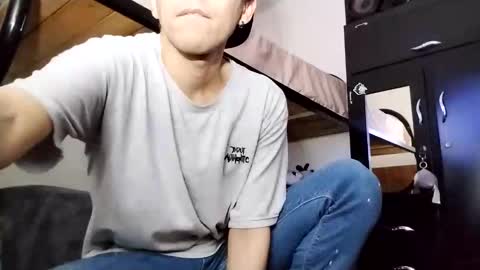 Snapshot of danylano chatting on 5, 5, 2026 Daniel online show from 5, 5, 2026