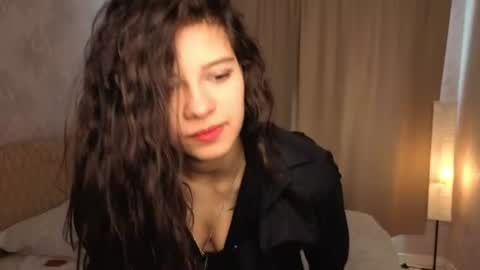 Snapshot of daphineskarda chatting on 11, 6, 2026 Amber online show from 11, 6, 2026