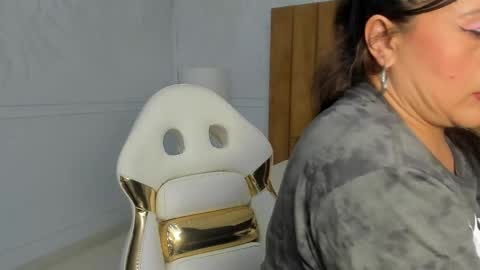 Snapshot of daphne81_ chatting on 25, 1, 2025 Daphne online show from 25, 1, 2025