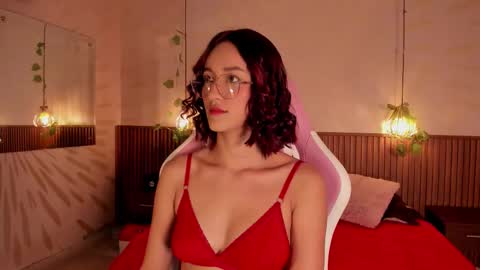 Daphne online show from 17, 12, 2025