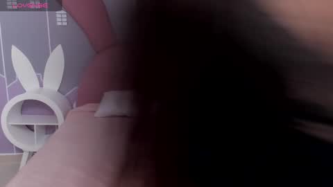 Daphne  online show from 24, 1, 2025