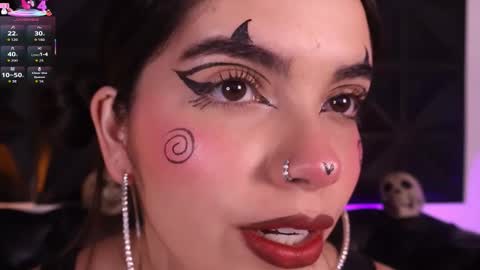 Daphne online show from 31, 10, 2025