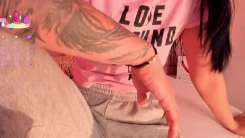 Daphne online show from 5, 11, 2025