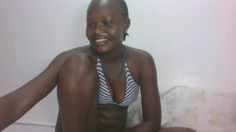 Snapshot of darberry21 chatting on 29, 6, 2026 ESTHER online show from 29, 6, 2026