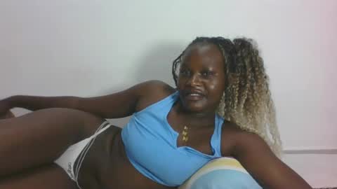 Snapshot of darberry21 chatting on 24, 7, 2026 ESTHER online show from 24, 7, 2026