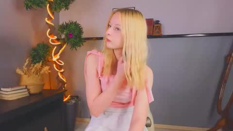 Kami online show from 30, 11, 2025