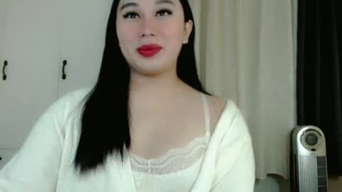 Snapshot of darcy_world chatting on 12, 12, 2024 DARCY online show from 12, 12, 2024