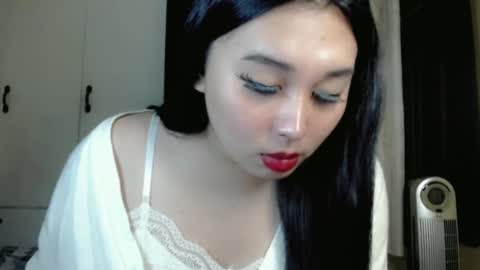 Snapshot of darcy_world chatting on 13, 12, 2024 DARCY online show from 13, 12, 2024