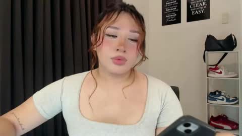 Snapshot of darcy_world chatting on 10, 9, 2025 DARCY online show from 10, 9, 2025