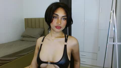 Snapshot of darcymonstrous chatting on 27, 9, 2025 darcy online show from 27, 9, 2025