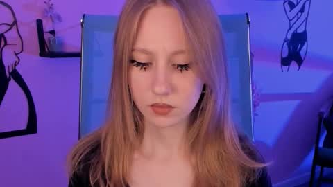 Snapshot of dariatate chatting on 18, 9, 2025 Daria Tate online show from 18, 9, 2025