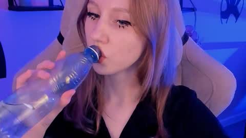 Snapshot of dariatate chatting on 20, 9, 2025 Daria Tate online show from 20, 9, 2025