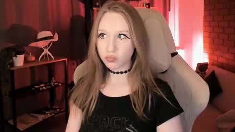 Daria Tate online show from 5, 3, 2026