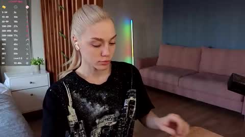 Snapshot of darilboom chatting on 19, 3, 2026 darilboom online show from 19, 3, 2026