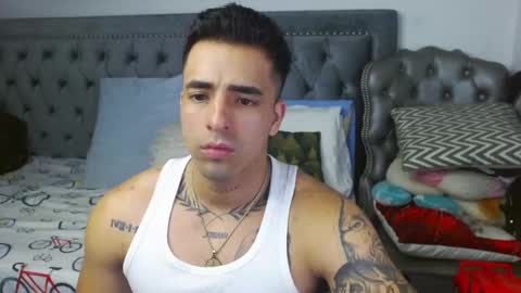 Darius Phoenix  online show from 26, 2, 2025