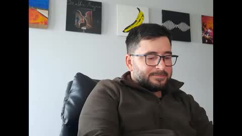 Snapshot of dariux_m chatting on 6, 11, 2025 dariux_m online show from 6, 11, 2025