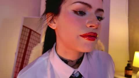 Snapshot of dark_diva chatting on 4, 6, 2026 Diva online show from 4, 6, 2026
