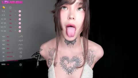 Snapshot of dark_ester chatting on 1, 10, 2025 Ester online show from 1, 10, 2025