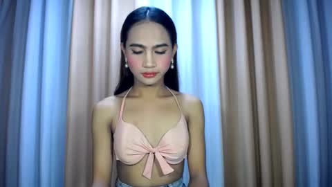 Snapshot of dark_hurohuro19 chatting on 3, 6, 2026 LIANNA online show from 3, 6, 2026
