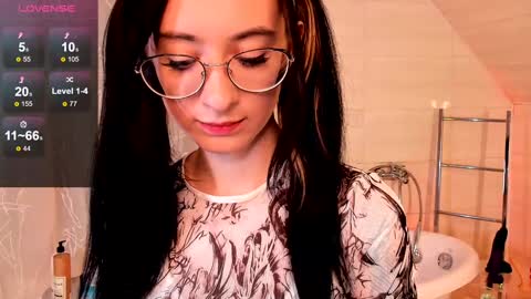 Lola online show from 14, 12, 2024