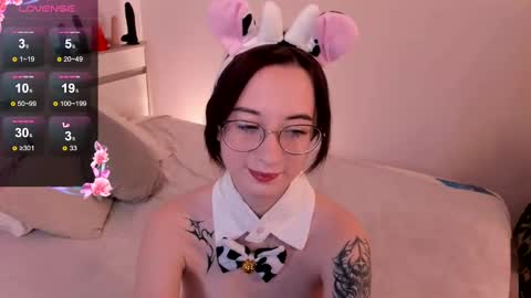 Lola online show from 9, 2, 2025