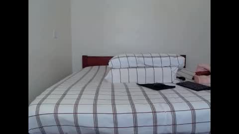 dark_qween online show from 10, 9, 2025