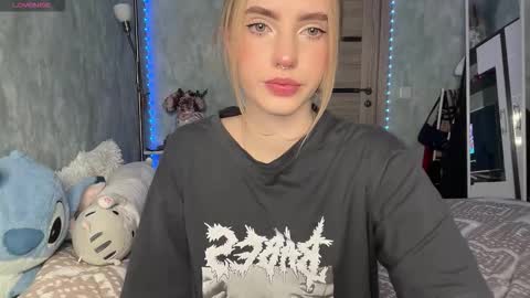 Snapshot of dark_side1213 chatting on 10, 11, 2025 Darkside online show from 10, 11, 2025