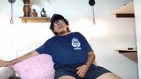 dark_yeager online show from 19, 4, 2026