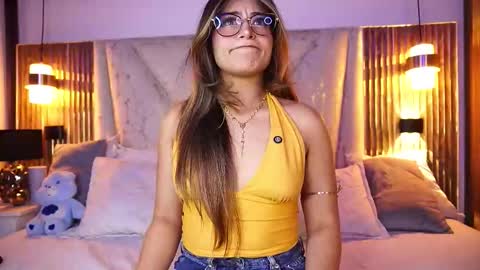 Angel Darcy  online show from 11, 3, 2026