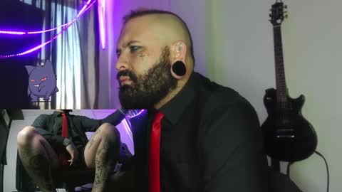 darkclothes online show from 1, 1, 2025