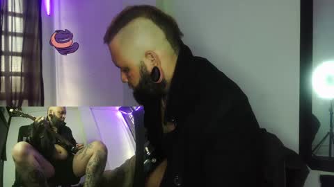 darkclothes online show from 1, 1, 2025