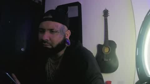 darkclothes online show from 7, 1, 2025