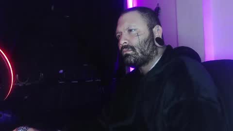 darkclothes online show from 23, 2, 2025