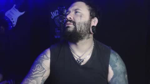 darkclothes online show from 17, 9, 2025