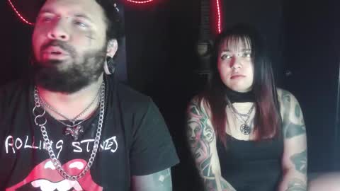 darkclothes online show from 25, 9, 2025