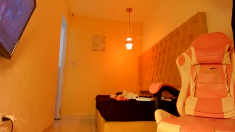 darkknightx01 online show from 2, 10, 2025